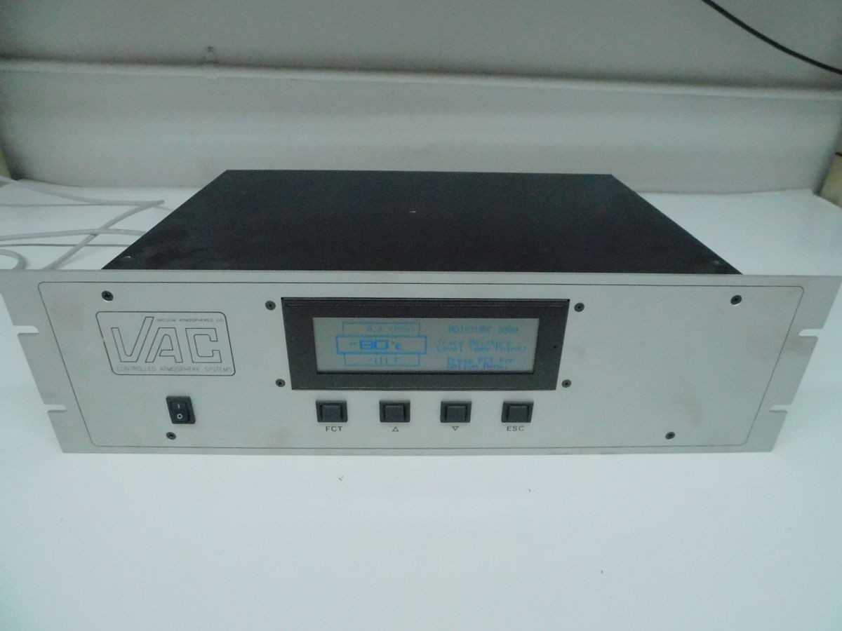 VAC M2000-04 VACUUM CONTROL M7560 - OPERATOR CONTROLS