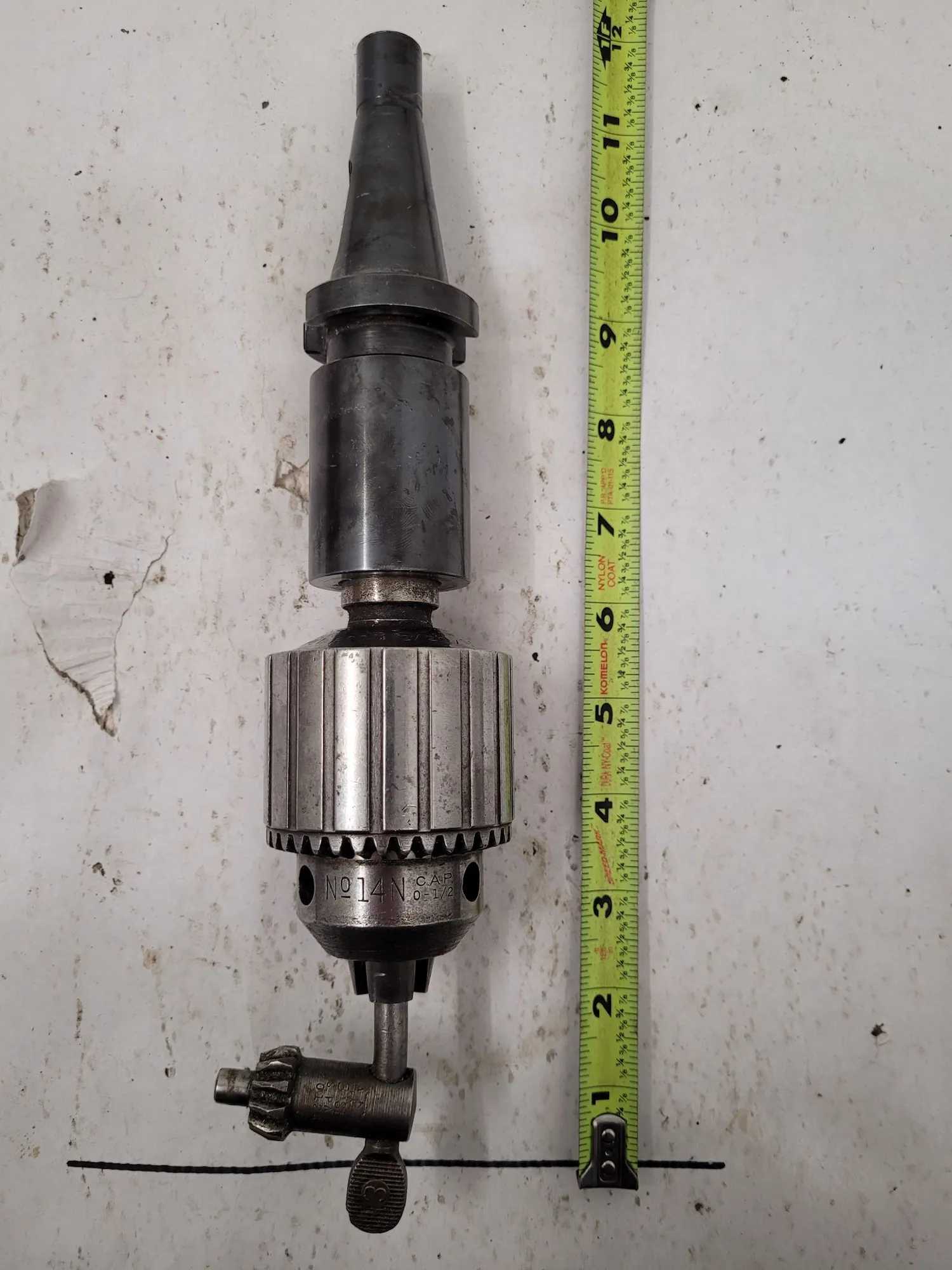 JACOBS 14N SUPER CHUCK, 0-1/2" CAPACITY, W/ #3 MT ON BT30 HOLDER - MACHINING ACCESSORIES & TOOLING