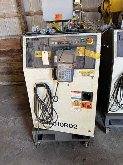 2000 FANUC ARCMATE 120I ROBOT, 16KG PAYLOAD, 1542MM REACH, RJ3 CONTROL - ARTICULATED ROBOTS