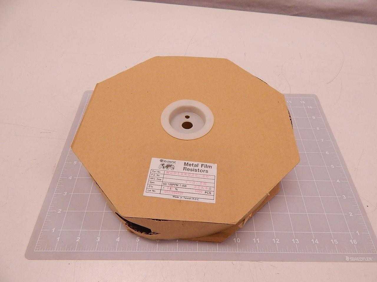 Lot of 5000 Electronic Components International M2D1RK032.40 Metal Film Resistors - ELECTRONIC COMPONENTS