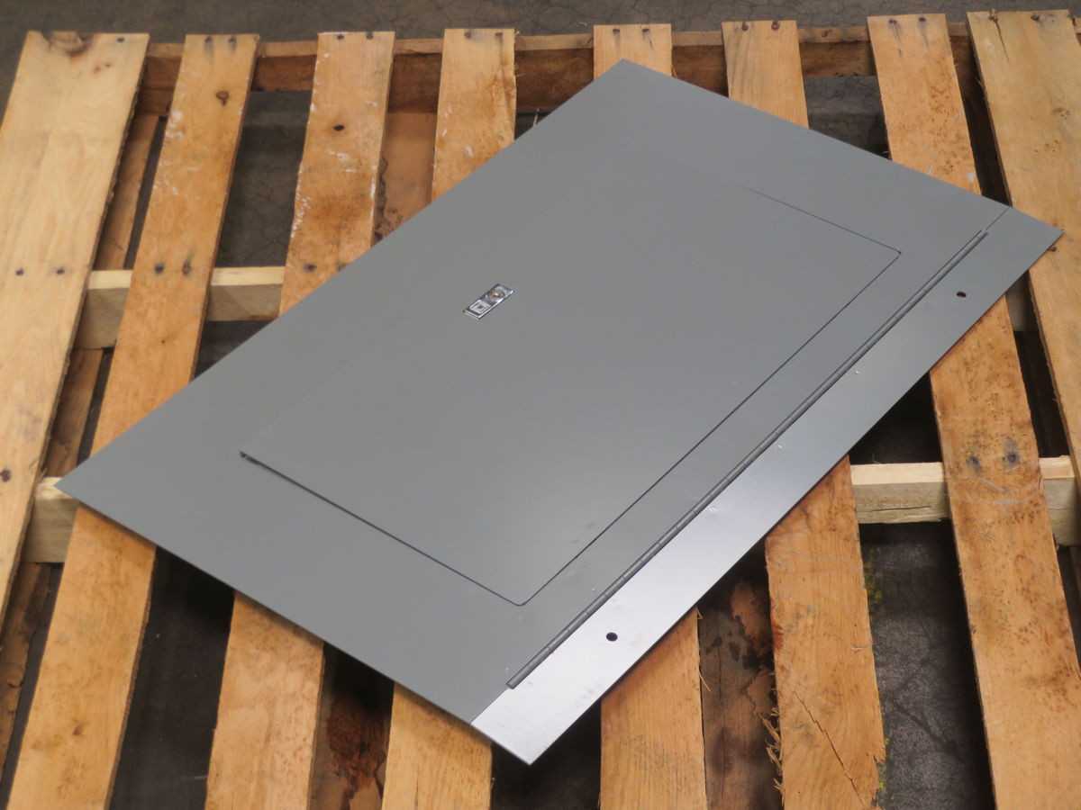 SQUARE D NC32FHR FLUSH FRONT COVER T262430 - ELECTRICAL ENCLOSURES