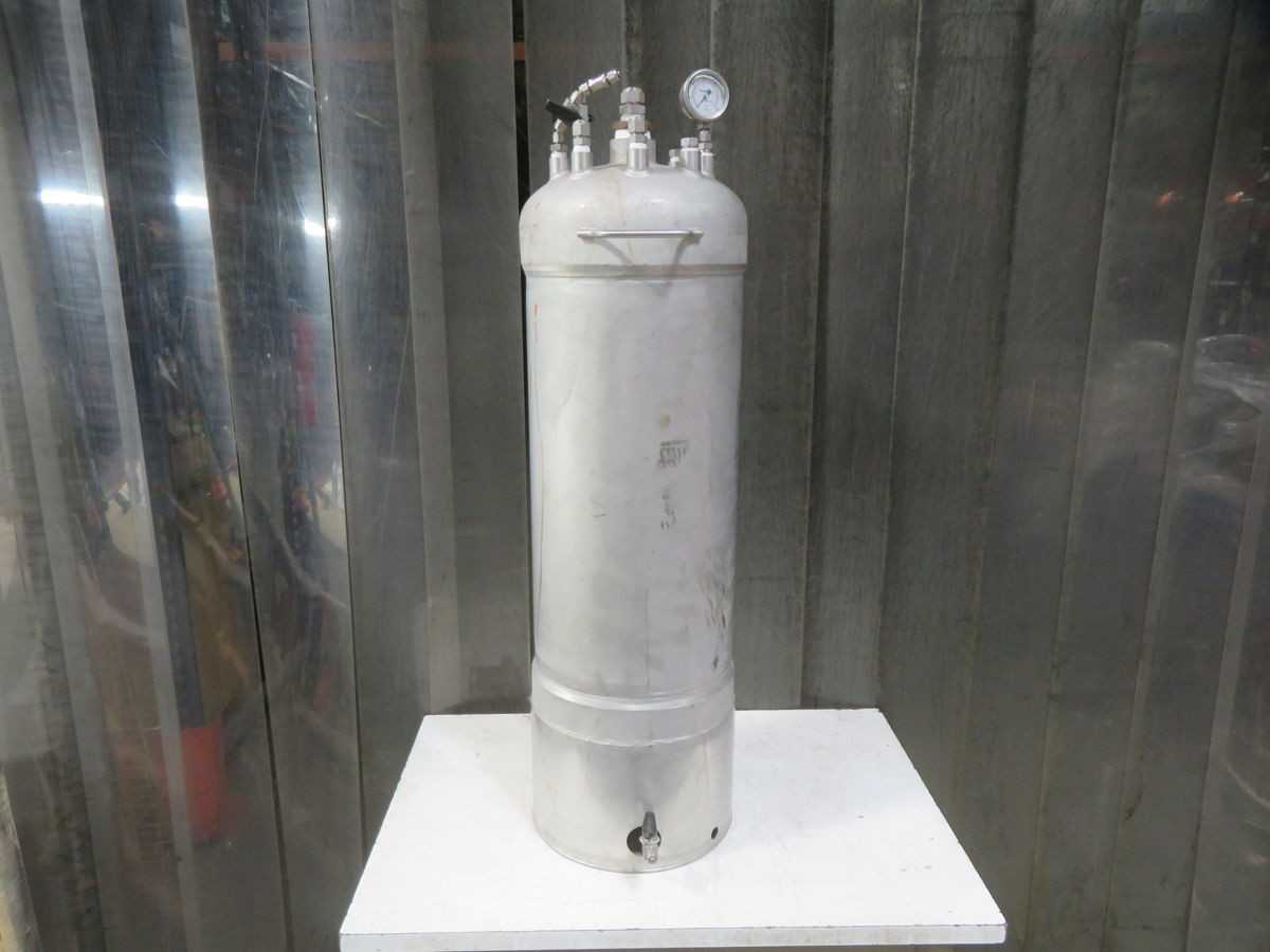 ALLOY PRODUCTS 12X12X30 STAINLESS STEEL PRESSURE VESSEL - TANKS