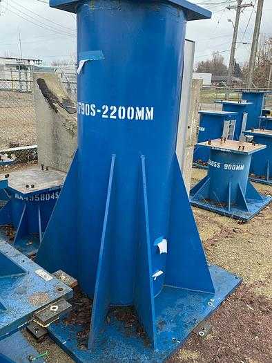 2011 UTICA ROBOT RISER/STAND FOR FANUC R-2000 & M-900 SERIES - 2200MM HEIGHT - ROBOT PARTS