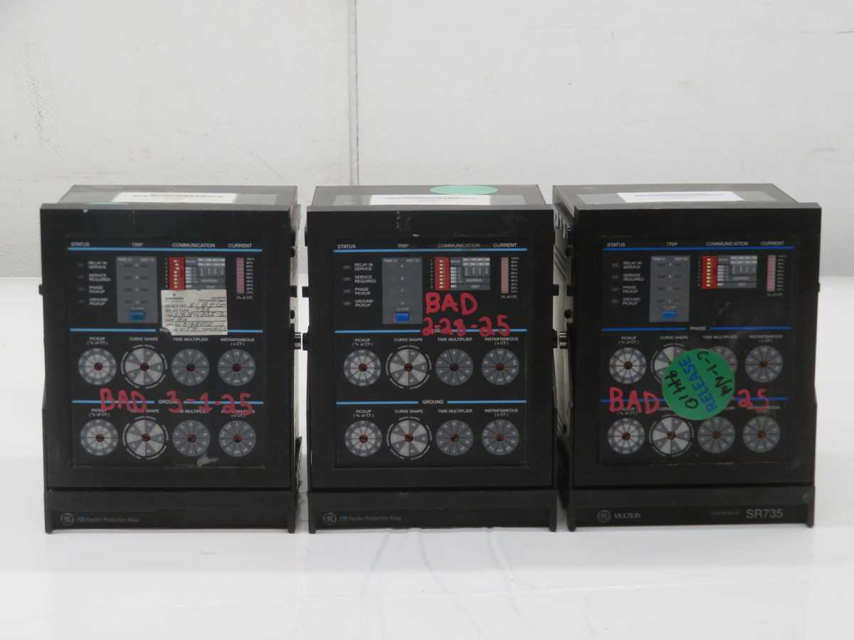 LOT OF 3 GE SR735 MOVEIT0284095 FEEDER PROTECTION RELAY T265630 - PROTECTION RELAY
