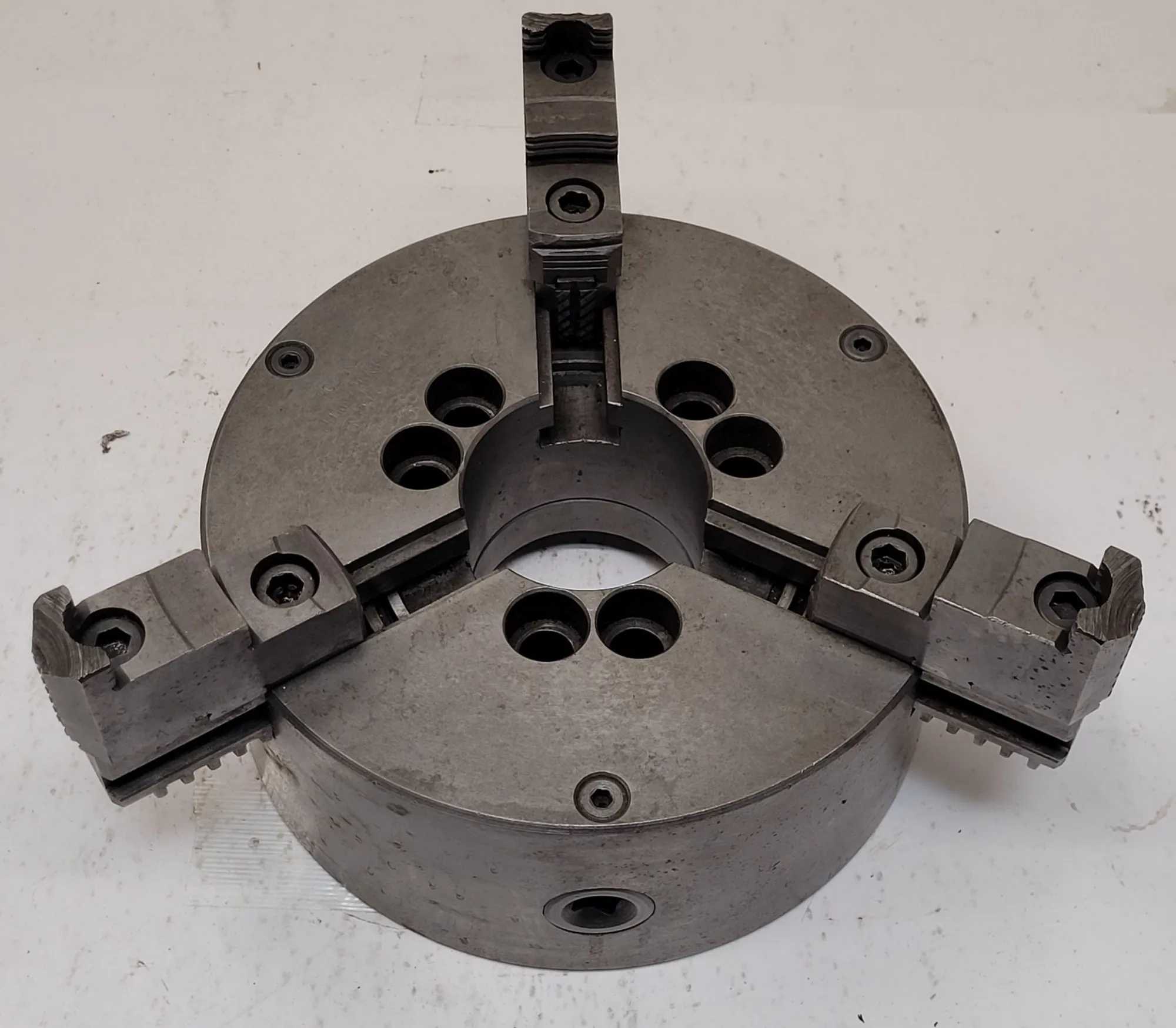 POLAND S10A8ZD 3 JAW LATHE CHUCK, 10IN DIAMETER, 3IN CENTER HOLE - MACHINING TOOLING & PARTS