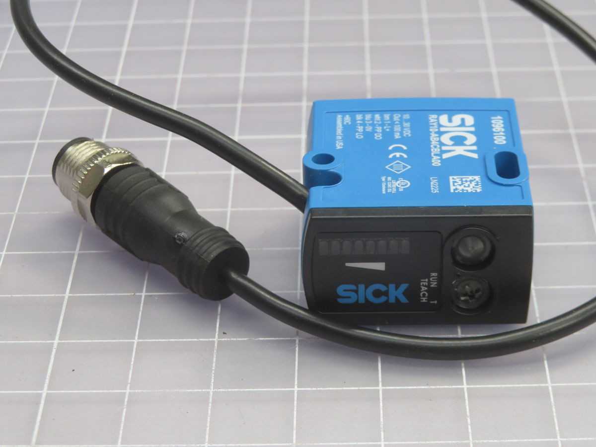 SICK RAY10-AB4CBLA00 1096100 PHOTOELECTRIC SWITCH T263131 - SENSORS