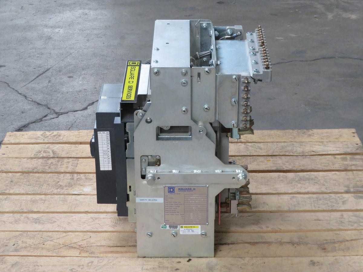 SQUARE D LGSB11 CIRCUIT BREAKER, MASTERPACT NT 08 N1, 508 VAC VOLTAGE, 800 AMP CURRENT - CIRCUIT BREAKERS
