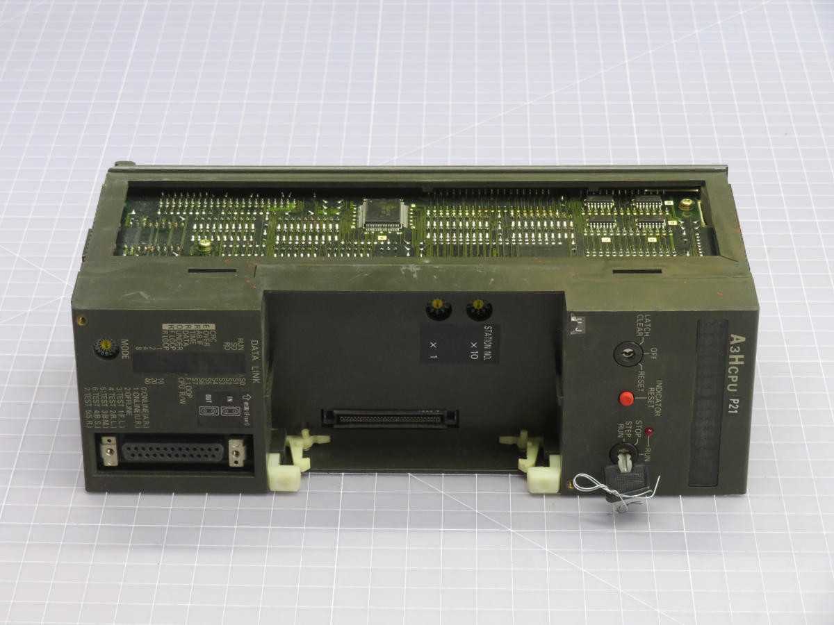 MITSUBISHI A3HCPUP21 PLC CPU, 30K STEPS, 2048 I/O, 0.2 US/INSTR, 5V DC, 1.3A - PLC MODULES