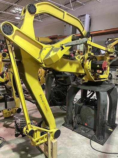 2009 FANUC M410IB/160 PALLETIZING ROBOT, 160KG PAYLOAD, 3140MM REACH, R30IA CONTROLLER - ARTICULATED ROBOTS