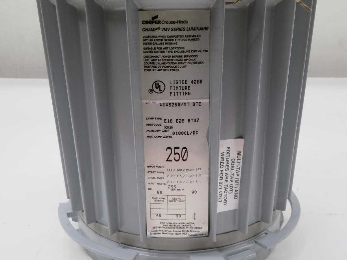 CROUSE HINDS VMVS250/MT, 250W POWER, 60HZ FREQ, 0.90 PF, MULTI-TAP V, EXPLOSIONPROOF - LIGHT FIXTURES