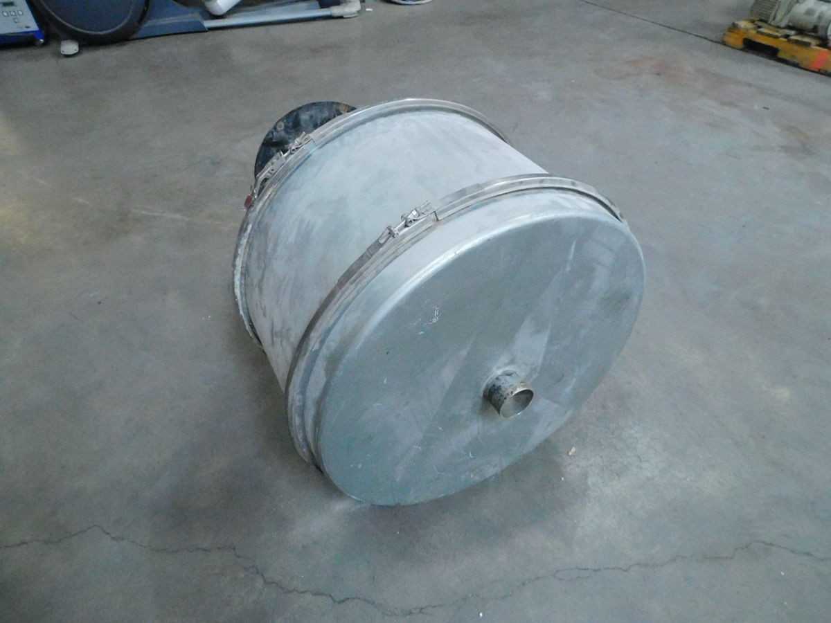 Novatec Plastic Hopper For Efficient Material Handling - STORAGE & HANDLING EQUIPMENT