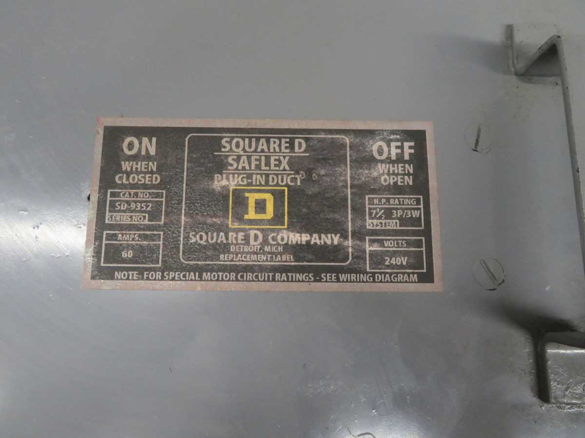 Square D SD-9352 Circuit Breaker Saflex Plug-In Unit T263994 - CIRCUIT BREAKERS
