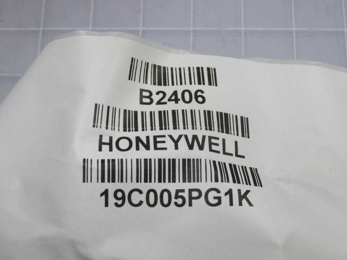 LOT OF 14 HONEYWELL 19C005PG1K SENSOR 5PSIG 0.1V - SENSORS