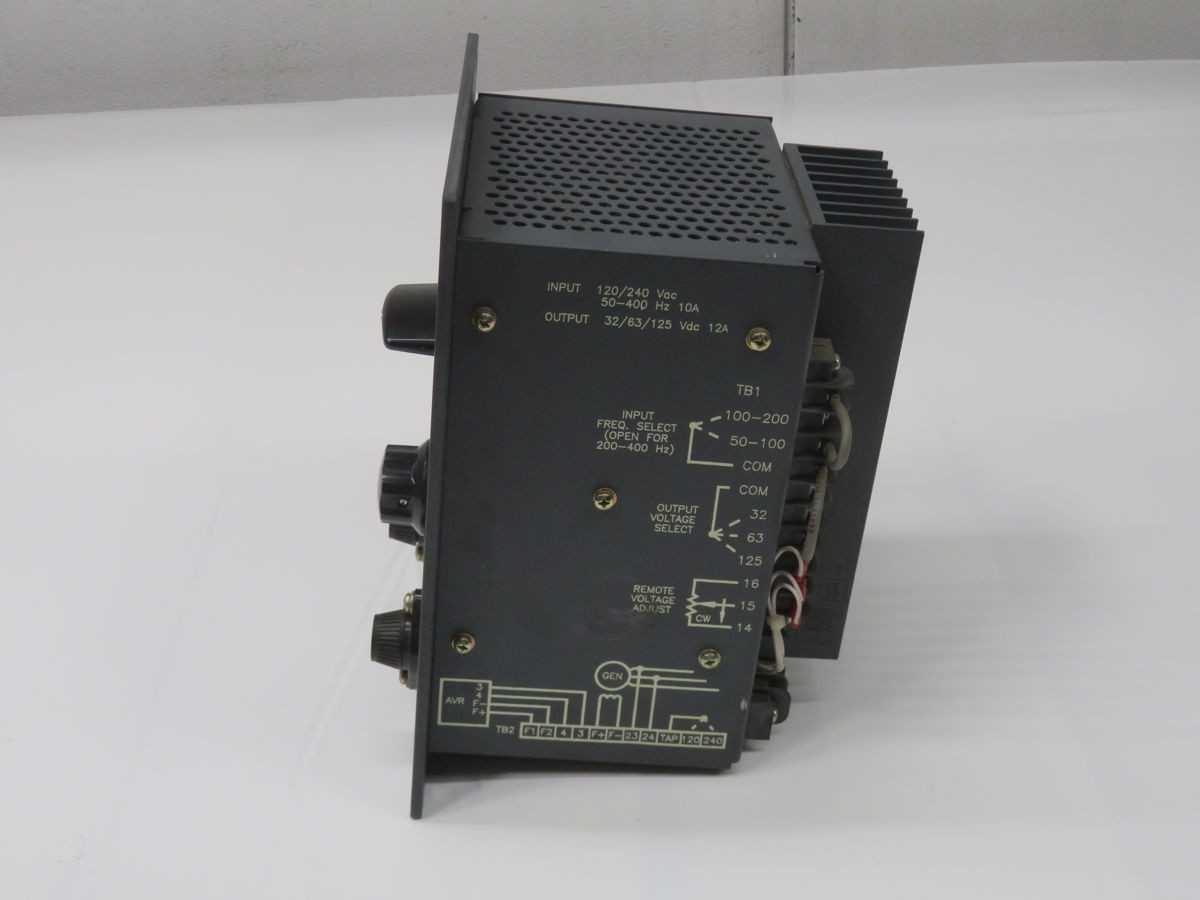 BASLER MVC 112 SOLID-STATE MANUAL VOLTAGE CONTROLLER T268897 - OPERATOR CONTROLS