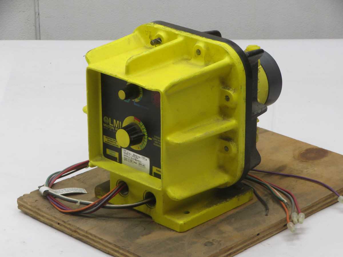 LMI E701-94S ELECTRONIC METERING PUMP, 120 VAC POWER, 1.30 GPH FLOW, 300 PSI PRESSURE - METERING PUMP