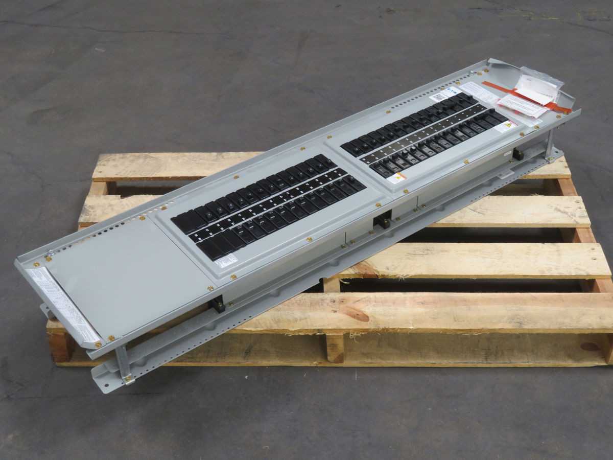 EATON PRL1A ELECTRICAL PANEL BOARDS, 3-PHASE, 100 A MAIN BUS, 120/208 VAC, 30 BRANCH CCTS - PANELBOARDS