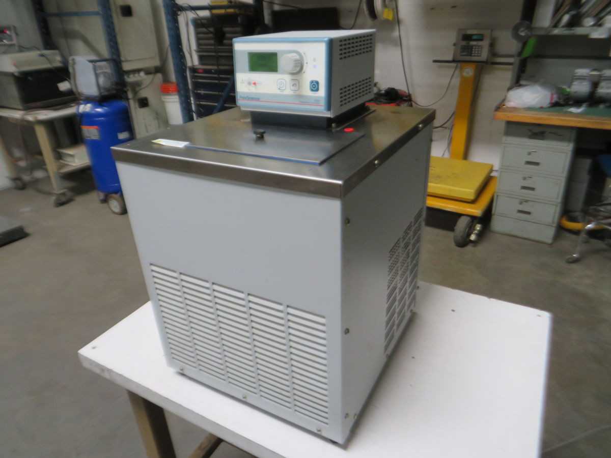 Poli Science 9702A11C Lab Refrigerated/Heated Circulating Water Bath - LAB & SCIENTIFIC