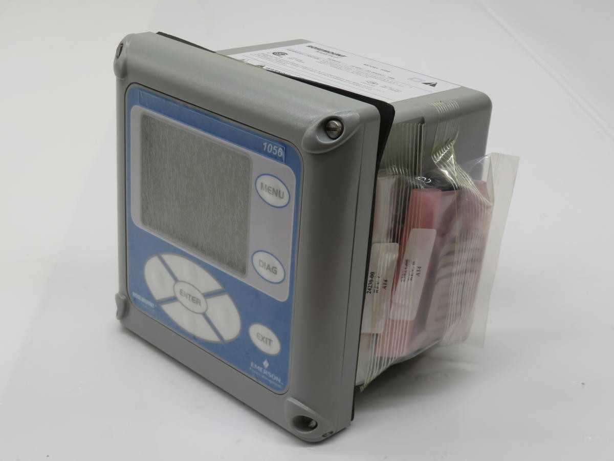 ROSEMOUNT 1056-02-02-38-AN CONTROL PANELS INTERFACES, DUAL, MULTI-PARAM, 4X 4-20MA, NEMA4X - ANALYZER
