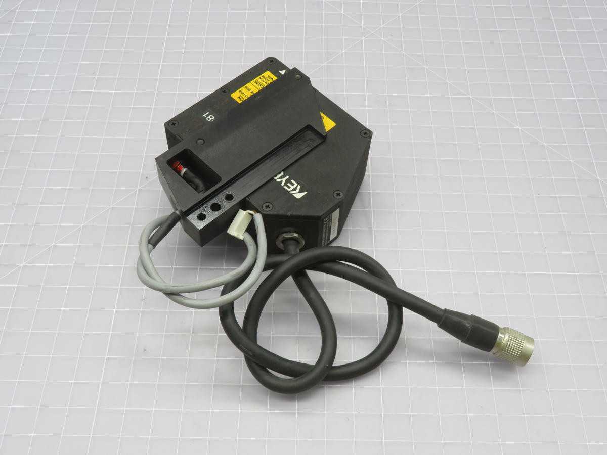 KEYENCE LK-801 SENSORS, 0.95 MW POWER, 570 NM WAVELENGTH, 15MM RANGE, 1024 ΜS CYCLE - SENSORS