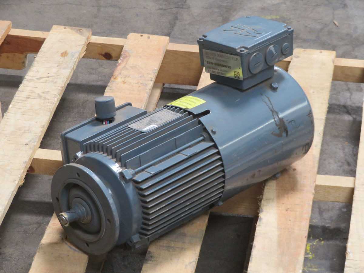 SEW Eurodrive 80 SEW 0000 0010 3135 R47 Gearmotor T263325 - GEAR REDUCERS