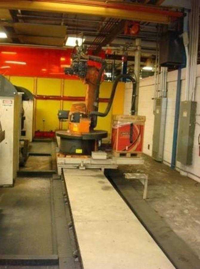 1998 GENESIS/KUKA KR 30 L15/2 WELDING CELL, 393.7" RAIL, 159" TOOL LENGTH, 2,500 LB CAPACITY - ARTICULATED ROBOTS