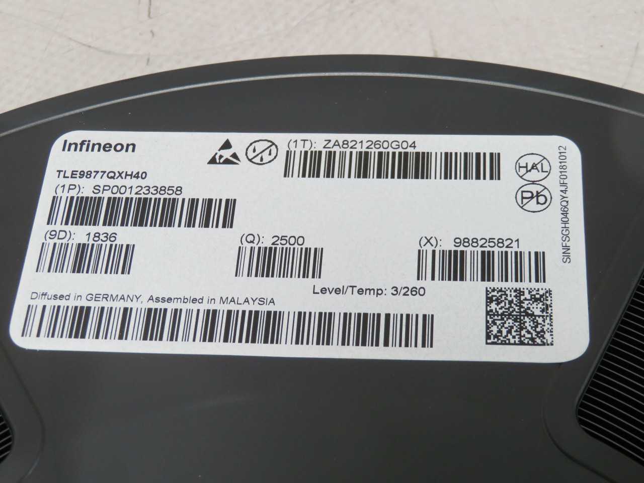 INFINEON TLE9877QXH40 SP00133858, 32-BIT MCU, 24MHZ, 128KB FLASH, 6KB RAM, VQFN-48 - ELECTRONIC COMPONENTS