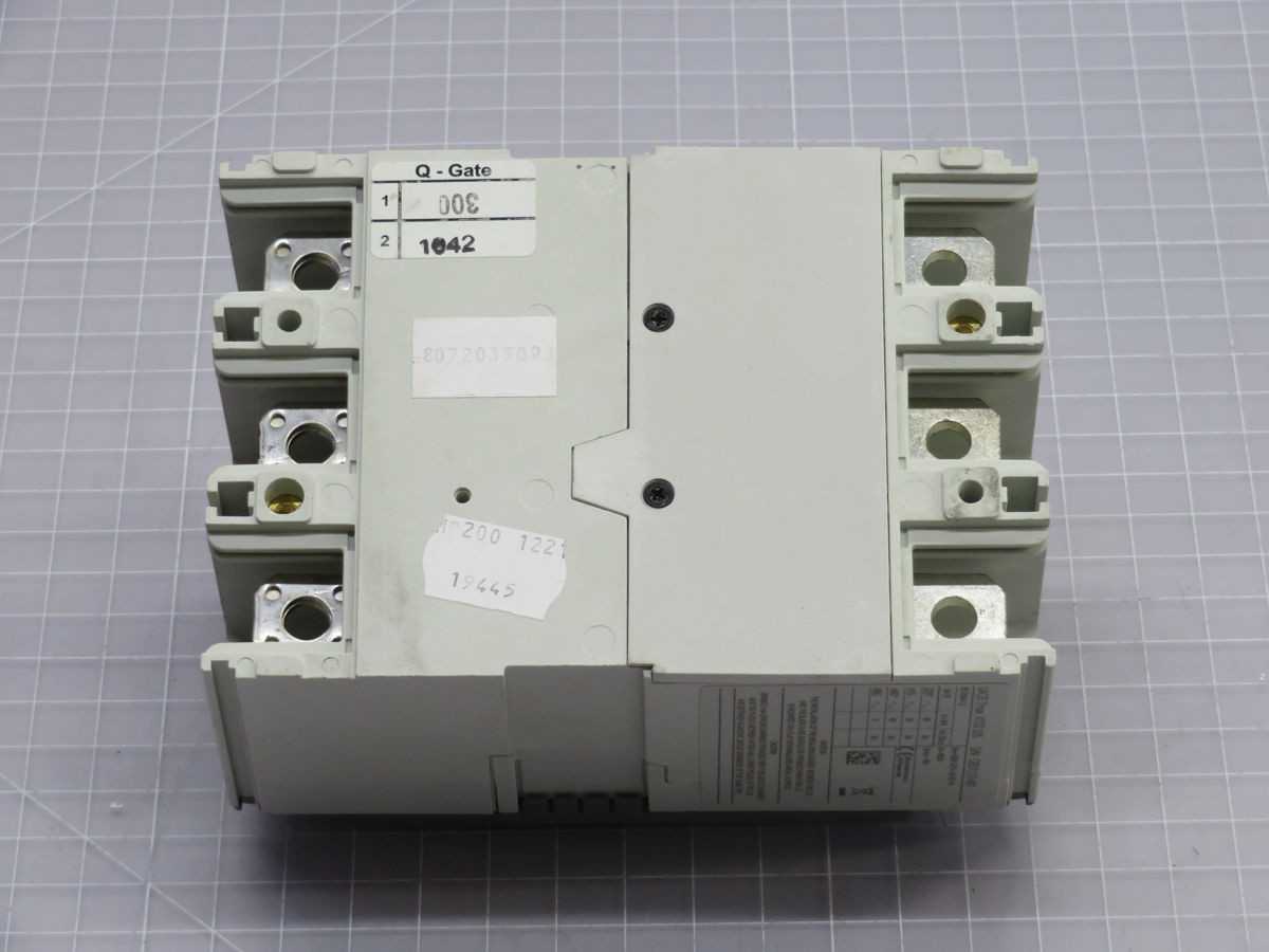 ABB XT3SU3200MFF000XXX SACE TMAX XT3 S 225 Molded Case Circuit Breaker - CIRCUIT BREAKERS