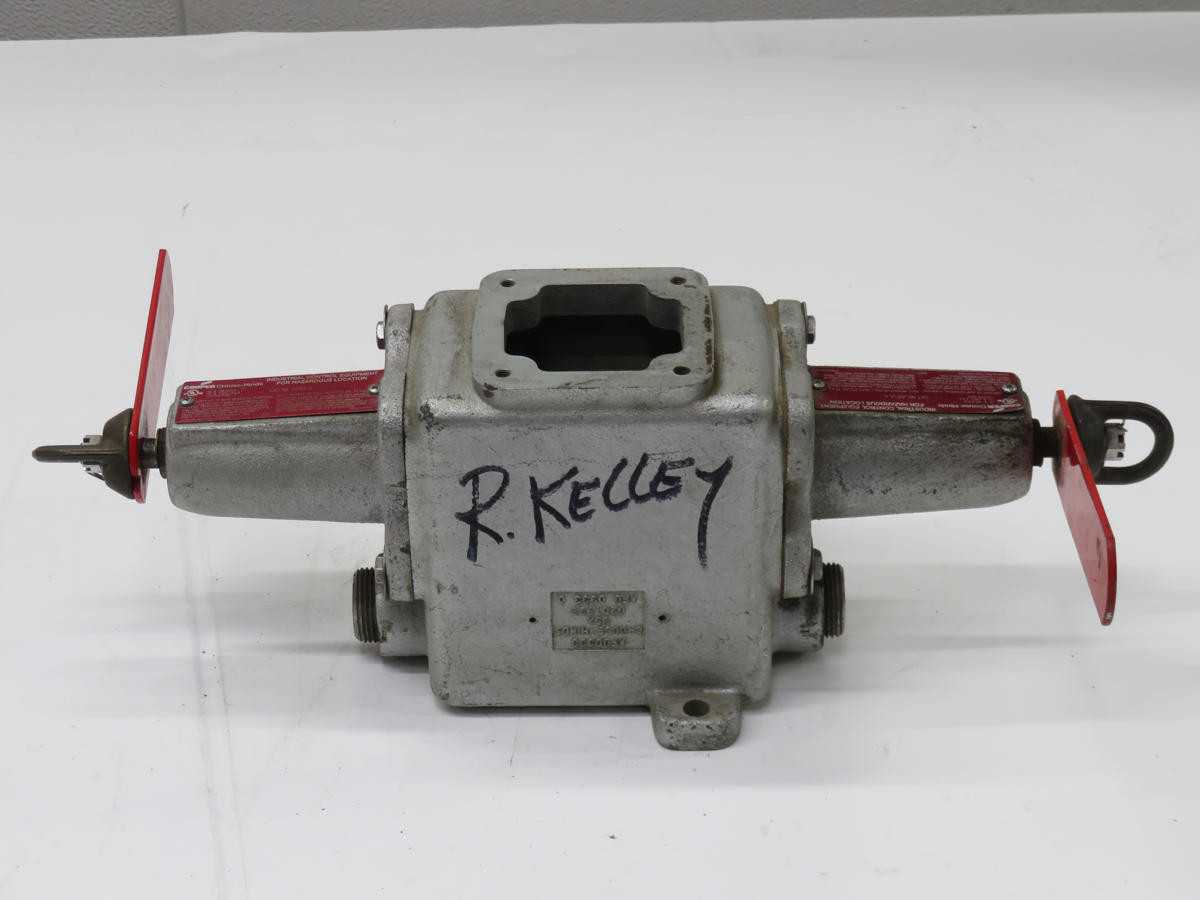 CROUSE-HINDS AFUL6 SELECTOR SWITCH T216250 - SWITCHES