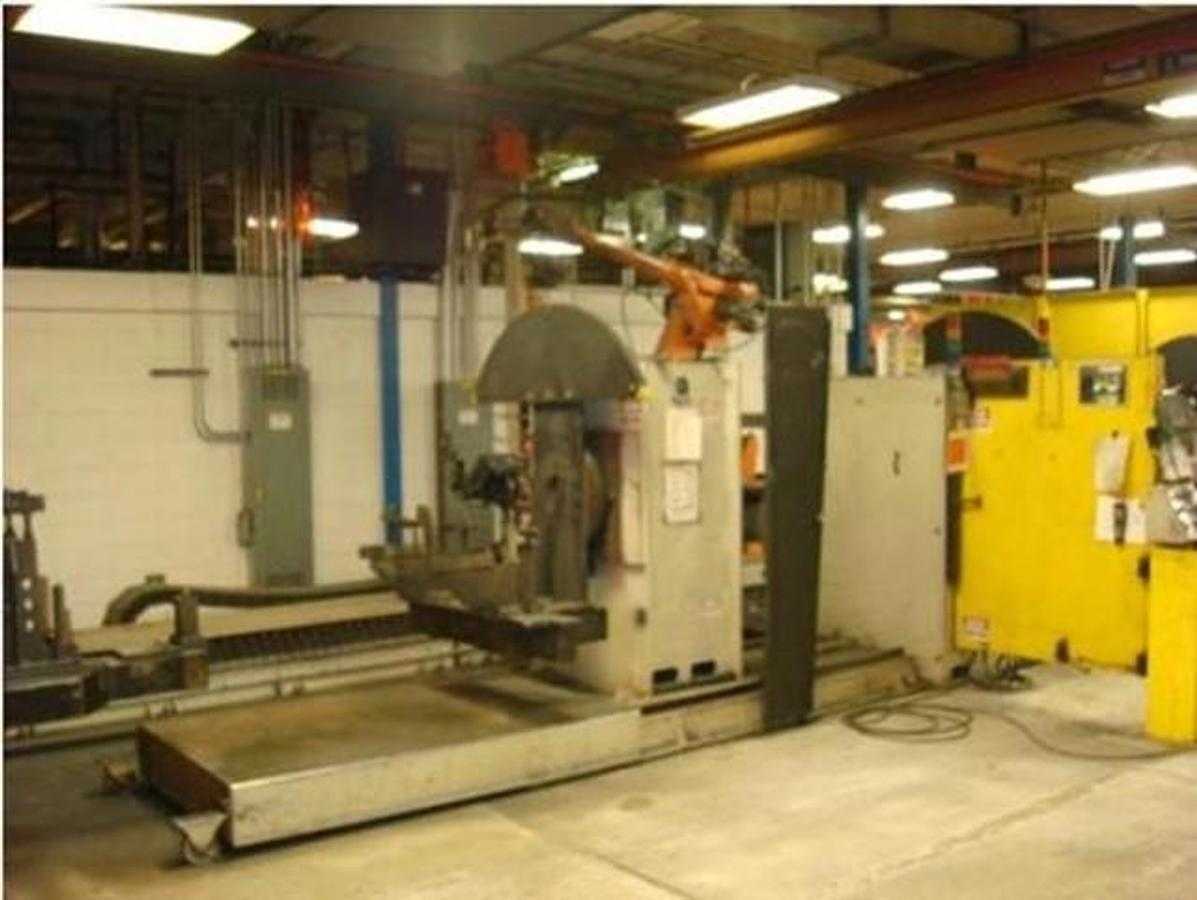 1998 Genesis/KUKA Kr 30 L15/2 Welding Cell, 393.7" Rail, 159" Tool Length, 2,500 lb Capacity - ARTICULATED ROBOTS