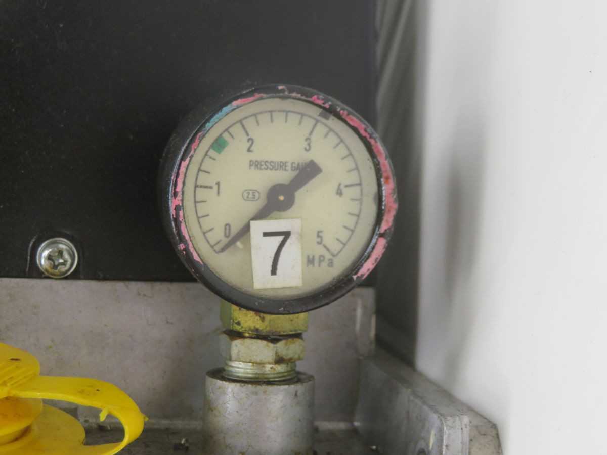 SKF MKU11-KW2-J005L Lubrication Pump T263351 - High Efficiency Oil Delivery - PUMPS