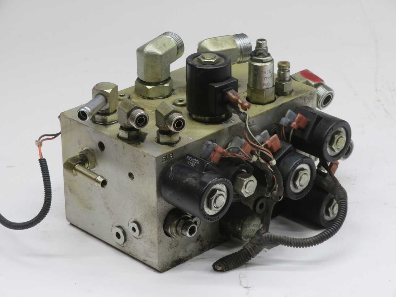 CROWN 14396 VALVE ASSY FOR TSP6501 T261762 - ELECTRIC MOTORS