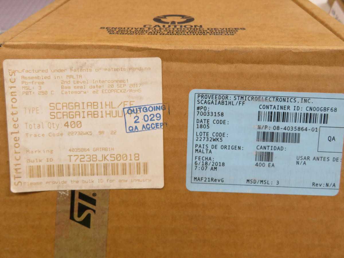 LOT OF 400 STMICROELECTRONICS SCAGAIAB1HL/FF ICS - ELECTRONIC COMPONENTS
