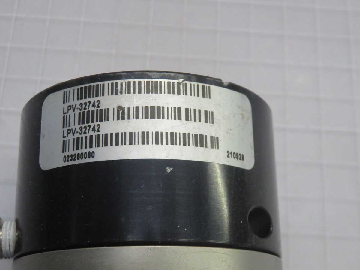 MKS LPV-32742 ANGLE VACUUM VALVE T264853 - VALVES