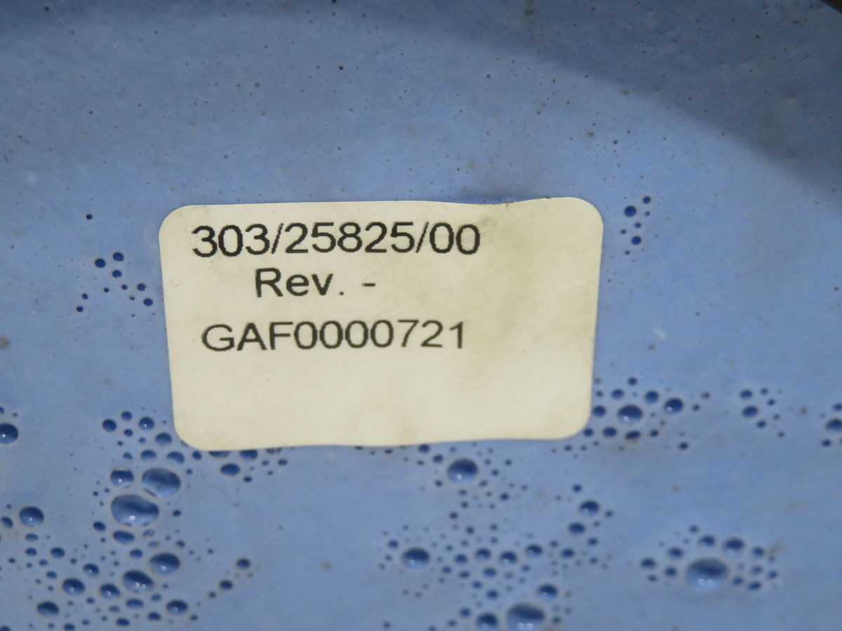 MICROMERITICS 303/25825/00 NITROGEN REFRIGERATED LIQUID - COOLING EQUIPMENT