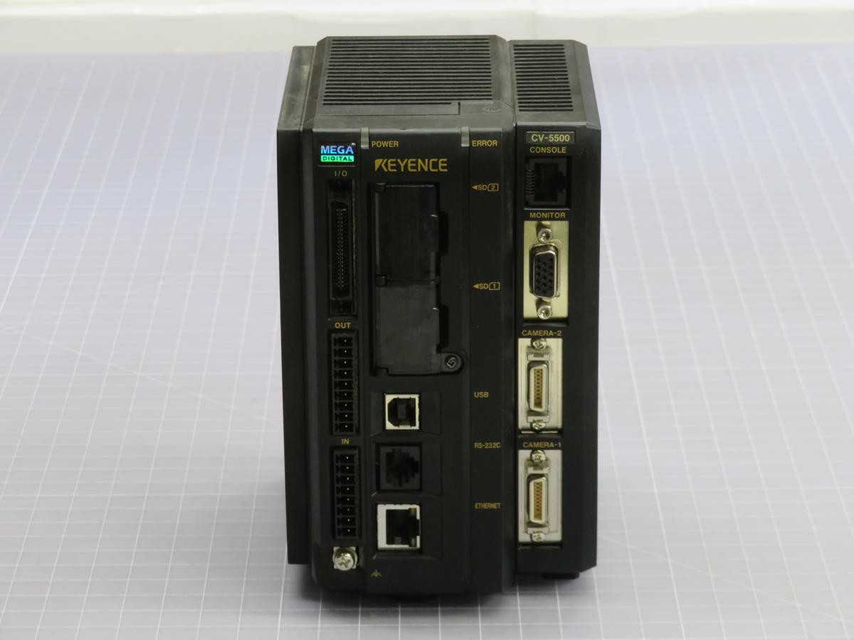 KEYENCE CV-5500, CONTROLS PLCS, 2 CAM IN, 16 DI, 24 DO, ETH, RS-232C, USB, 2 STROBE CH, 24 VDC - PLC MODULES