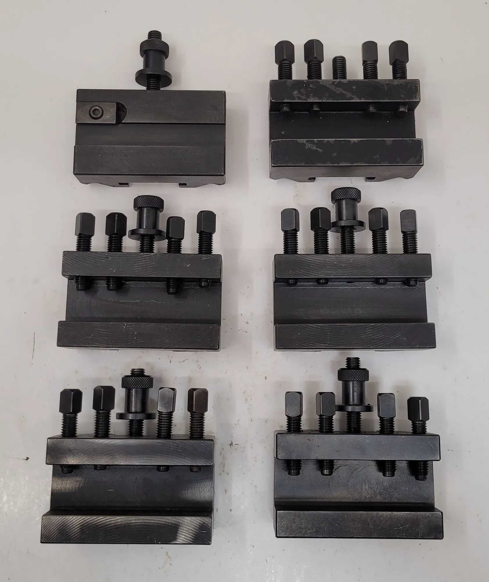 BOLTON TOOLS TOOL POST HOLDERS - SET OF 6 LATHE TOOLING (1 – 1-1/8 INCH SLOT SPACES) - MACHINING TOOLING & PARTS