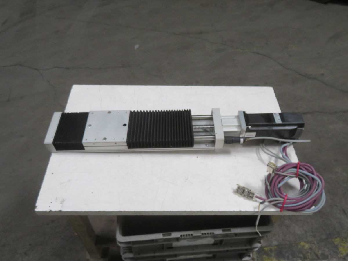 SCHNEIDER ILS1R852PB1F0 INTEGRATED MOTION CONTROL UNIT T268983 - AUTOMATION & CONTROLS