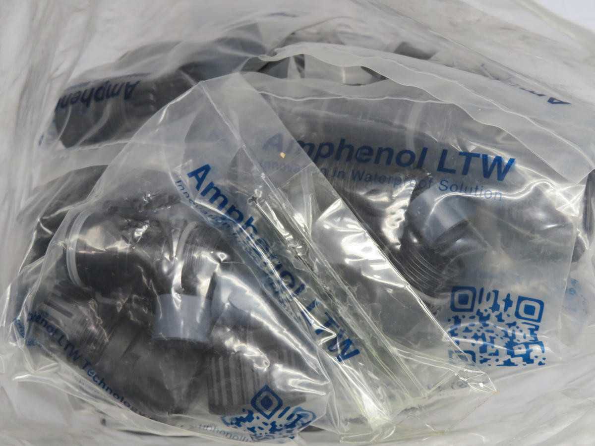 LOT OF 330 AMPHENOL LTW KW316C0197 CB-02BMMC-RL7001 CONNECTORS - ELECTRICAL COMPONENTS