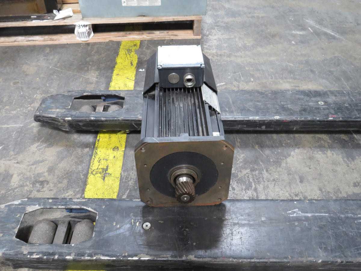 MITSUBISHI MC11652 MF11LB208-153276045T-IP55 SERVO MOTOR, 2KW POWER, 9.55 NM TORQUE - SERVO