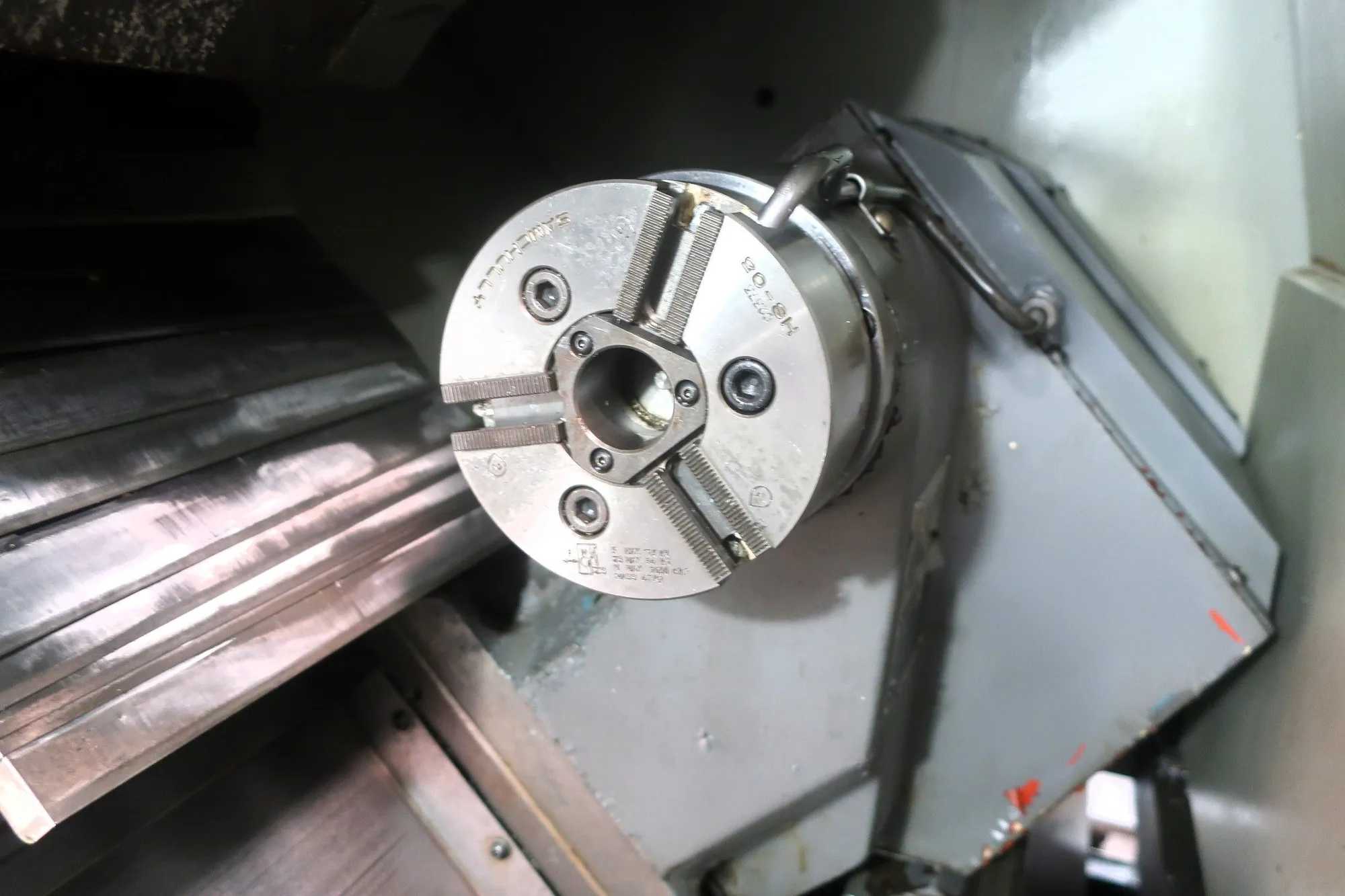 2010 HYUNDAI KIA SKT21LMS CNC LATHE - 4000 RPM, LIVE TOOLING, SUB SPINDLE - CNC LATHES