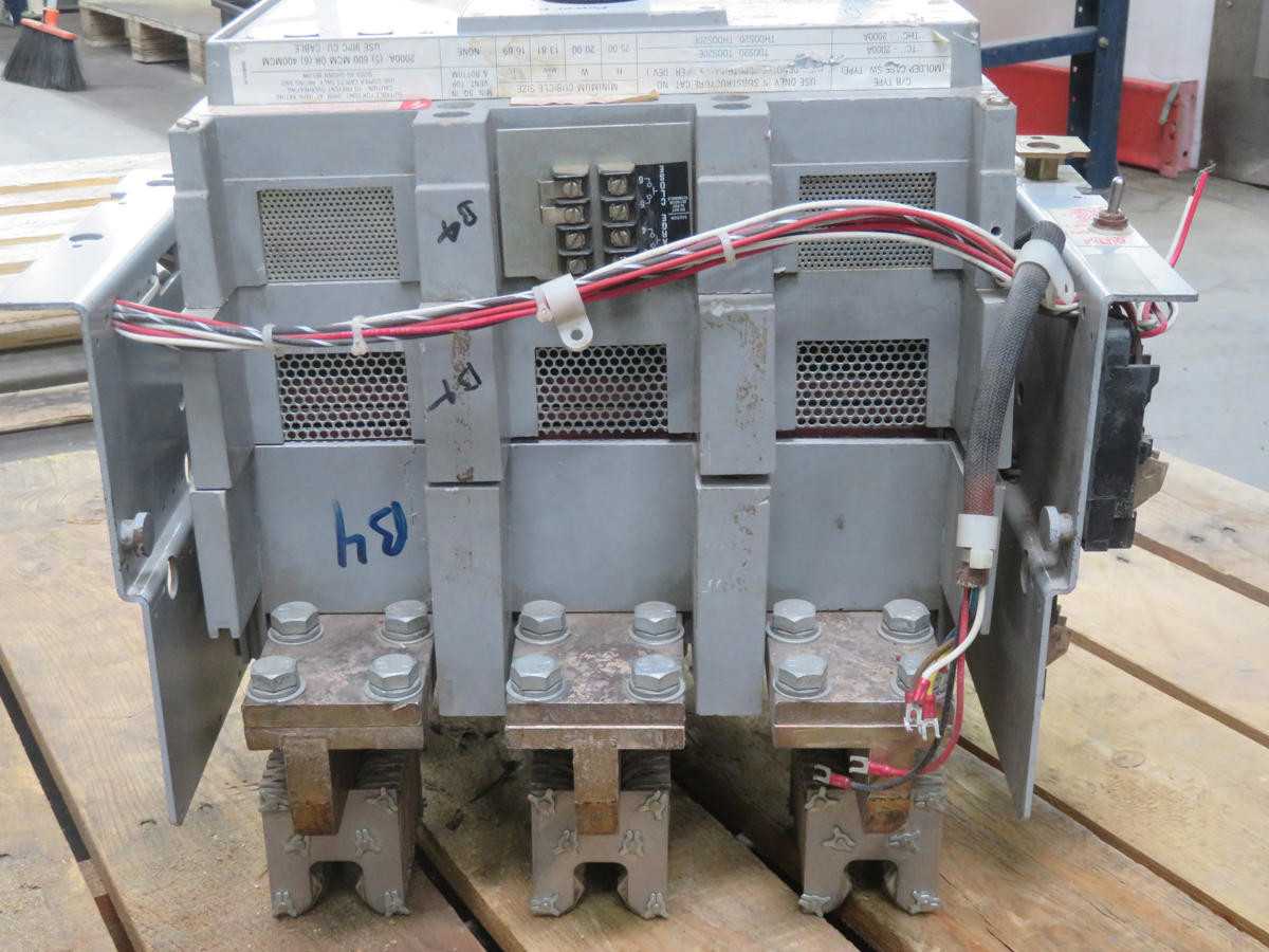 GE TC2020SSZE1 CB, 2000A CONT. CUR, 120VAC CTRL/MAIN VOL, 6000A INT. CUR - INDUSTRIAL PARTS