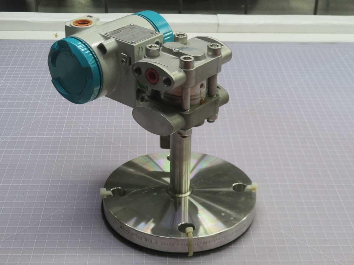 SIEMENS 7MF4433-3FY22-1NC7-Z TRANSMITTER T266626 - PRESSURE TRANSMITTER
