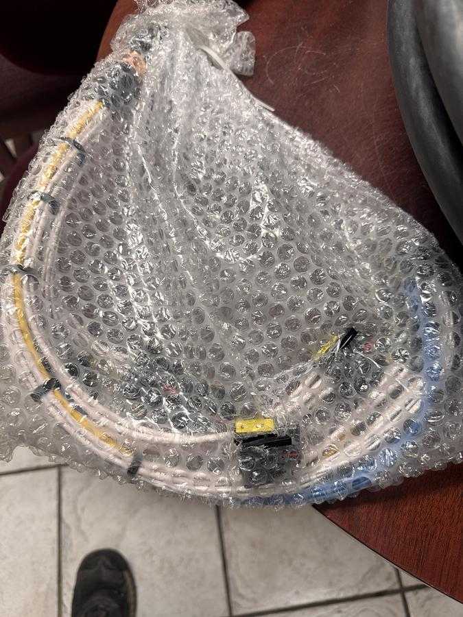 KUKA 00-354-348 ROBOT CABLE, 30M, XD20/XD30, INDUSTRIAL AUTOMATION, NO YEAR AVAILABLE - CORDSET CABLES