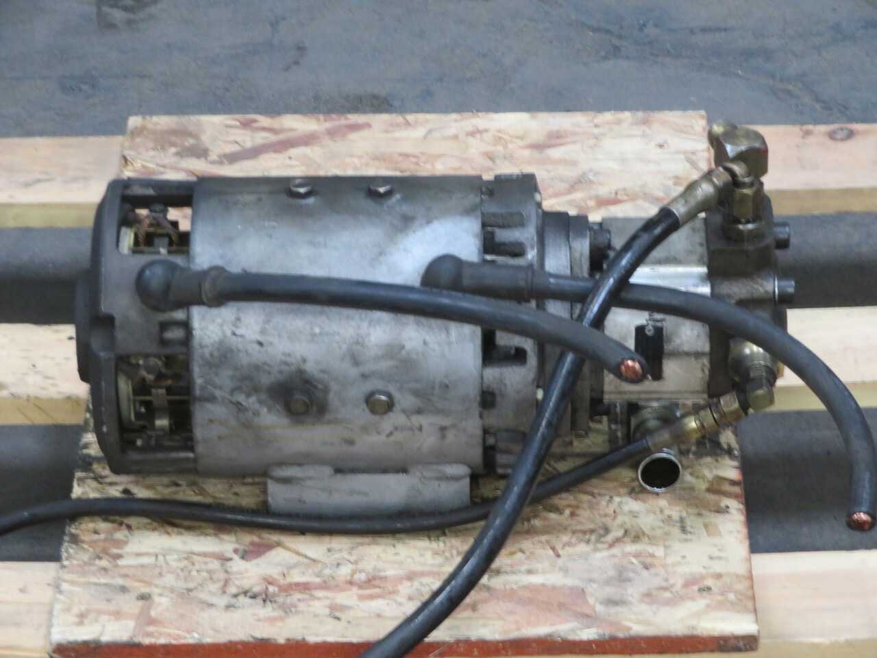 CROWN W6AB09 MOTOR ASSY FOR TSP6500 T261757 - ELECTRIC MOTORS