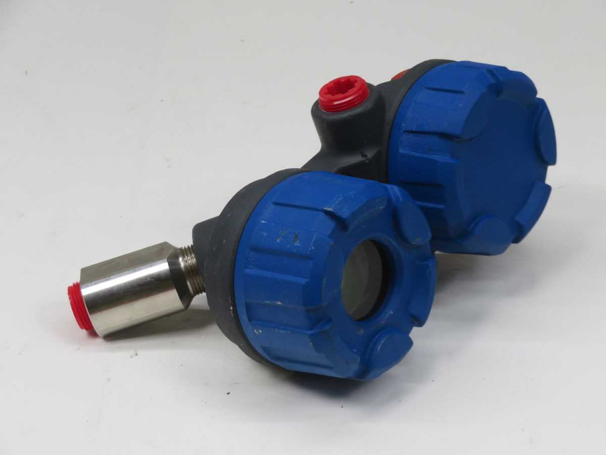 MAGNETROL 805-511A-110/8AA-1A1A-015 RADAR TRANSMITTER T261858 - FLOW TRANSMITTER