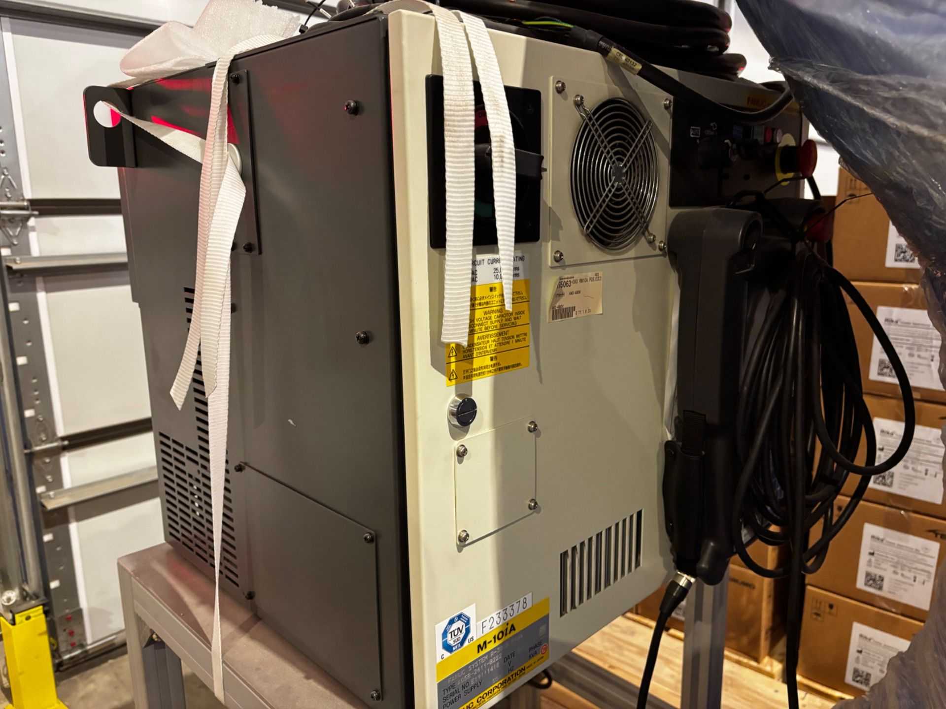 FANUC M-10IA/10MS ARTICULATED ROBOT, 10KG PAYLOAD, 1101MM REACH, 6-AXIS, R-30IB CONTROLLER - ARTICULATED ROBOTS