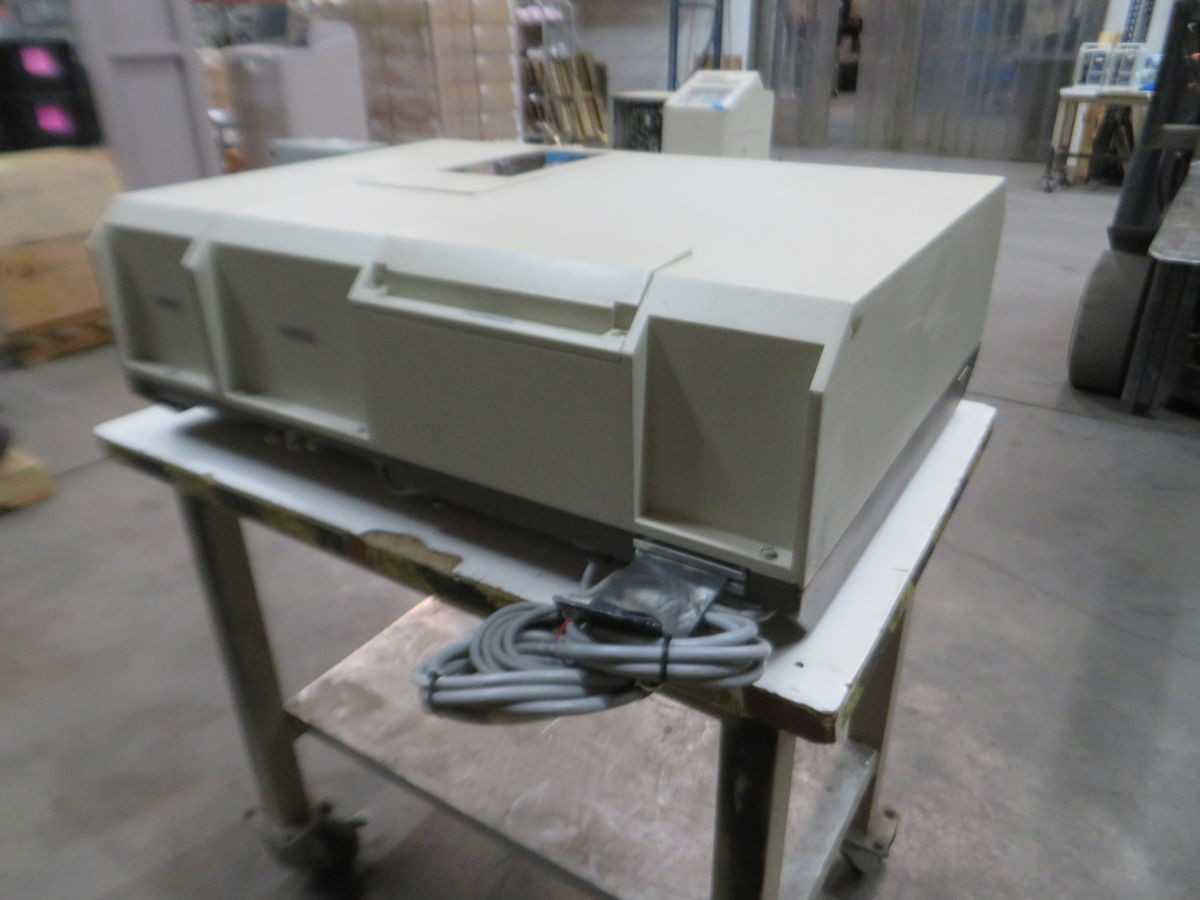 Perkin Elmer Limited 1710 Infrared Fourier Transform Spectrometer - LAB & SCIENTIFIC