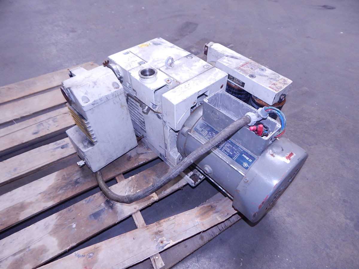 LEYBOLD D40BCS VACUUM PUMP M6746 - VACUUM PUMP