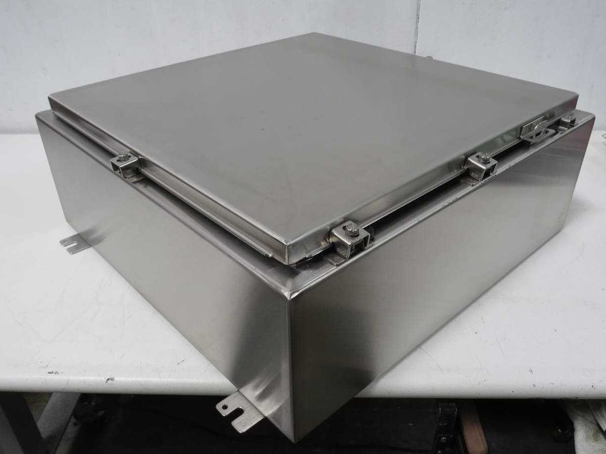 HOFFMAN A24H2408SS6LP, 316L SS ENCLOSURE, 24X24X8 IN (HXWXD), NEMA 3R/4/4X/12 - ELECTRICAL ENCLOSURES