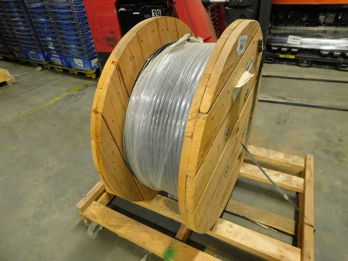 BELDEN 12OSP6U CABLE CAT6 4 PAIR OUTSIDE OSP ARMORED M6472 - FIBER OPTIC CABLE